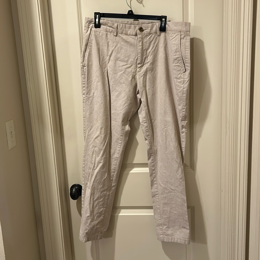 Slim Ultimate Classic Khaki Pants